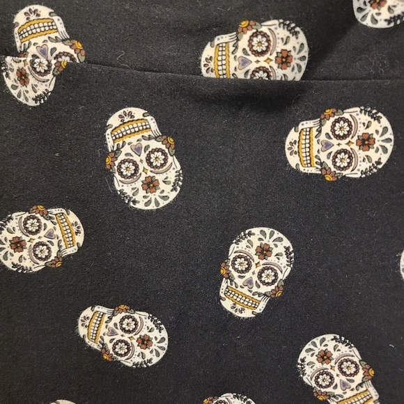 TORRID Squeleton Mini Jersey Foldover Slim fit Skirt Size 2 - Picture 3 of 8